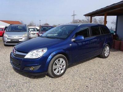 Gebraucht Opel Astra Innovation 116 PS (85 kW) 2010 Blau Kombi