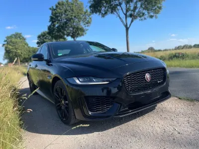 Gebraucht Jaguar XE R-Dynamic 300 PS (220 kW) 2020 Schwarz Limousine