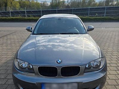 Usata BMW 118 143 CV (105 kW) 2011 Grigio Utilitaria