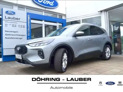 Gebraucht Ford Kuga Titanium 150 PS (110 kW) 2024 Solar silver SUV
