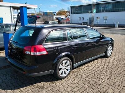Usata Opel Vectra 140 CV (102 kW) 2008 Nero Station wagon
