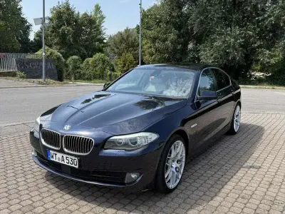 Gebraucht BMW 530 245 PS (180 kW) 2010 Blau Limousine
