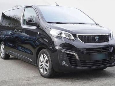 Peugeot e-Traveller