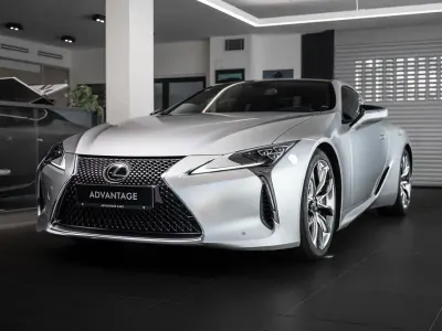 Begagnad Lexus LC 500 Sport Line 464 HK (341 kW) 2021 Silver