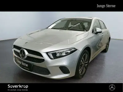 Gebraucht Mercedes A250 Progressive 160 PS (117 kW) 2022 Silber Limousine