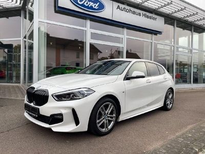 Gebraucht BMW 118 M Sport 150 PS (110 kW) 2020 Alpinweiss 3 Kleinwagen