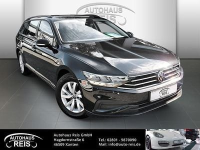 Schwarz Gebraucht 2022 VW Passat Kombi | 19.700 € (Guter Preis)