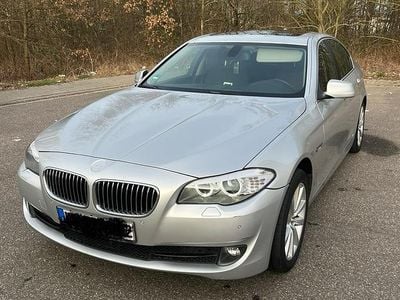 Gebraucht BMW 520 184 PS (135 kW) 2012 Silber Limousine