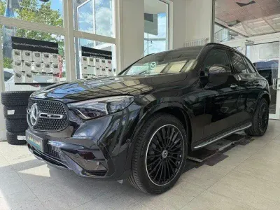 Gebraucht Mercedes GLC450 AMG Line Premium Plus 367 PS (269 kW) 2026 Schwarz SUV