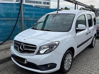 Mercedes Citan 111