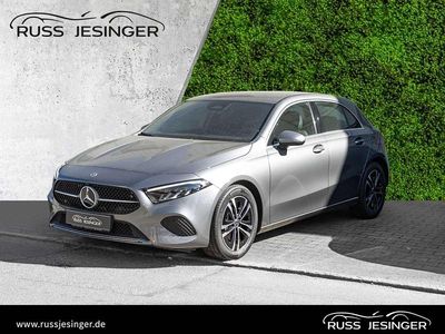 Neu Mercedes A180 Progressive 136 PS (100 kW) 2025 Grau Limousine