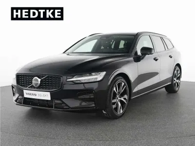 Gebraucht Volvo V60 145 PS (106 kW) 2025 Kombi