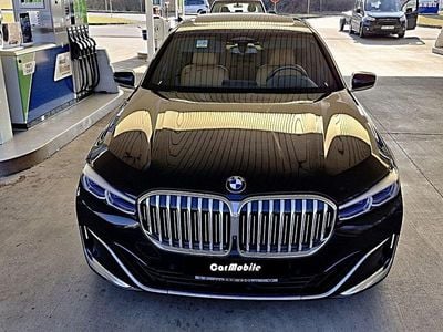 BMW 740