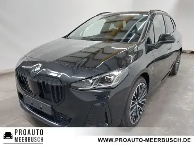 Gebraucht BMW 218 Active Tourer M Sport 136 PS (100 kW) 2024 Black sapphire Van / Kleinbus