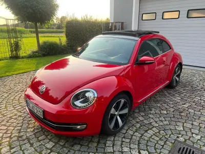 Gebraucht VW Beetle 105 PS (77 kW) 2012 Rot Kleinwagen