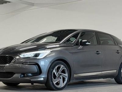 Grau Gebraucht 2017 DS Automobiles DS5 Sport Chic Kleinwagen | 11.374 € (Fairer Preis)