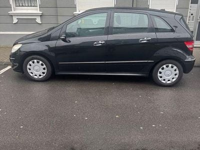 Gebraucht Mercedes B150 95 PS (69 kW) 2006 Schwarz Van / Kleinbus