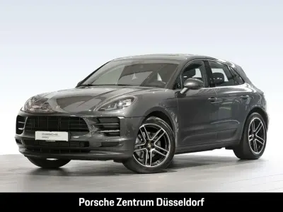 Gebraucht Porsche Macan 245 PS (180 kW) 2021 Vulkangraumetallic SUV