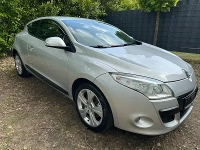 Gebraucht Renault Mégane Coupé GT 179 PS (131 kW) 2009 Silber Coupé