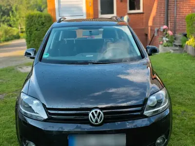 Gebraucht VW Golf VI 110 PS (80 kW) 2011 Schwarz Kleinwagen