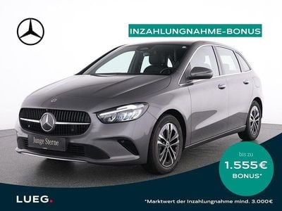 Grau Gebraucht 2024 Mercedes B200 Progressive Van / Kleinbus | 29.799 € (Guter Preis)