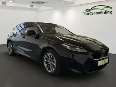 Gebraucht BMW 120 Sport Line 170 PS (125 kW) 2025 Schwarz Kleinwagen