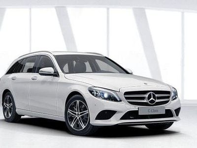 Gebraucht Mercedes C300 Avantgarde 245 PS (180 kW) 2021 Weiß Kombi