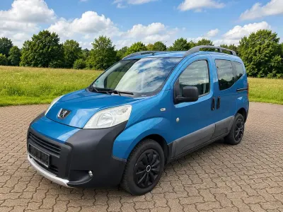 Gebraucht Peugeot Bipper 72 PS (52 kW) 2010 Blau Van / Kleinbus