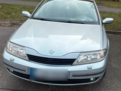 Gebraucht Renault Laguna II 116 PS (85 kW) 2002 Silber Kombi