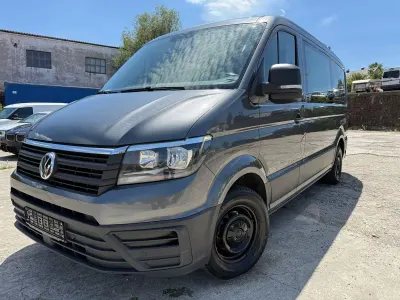 Gebraucht VW Crafter R 177 PS (130 kW) 2018 Grau Van