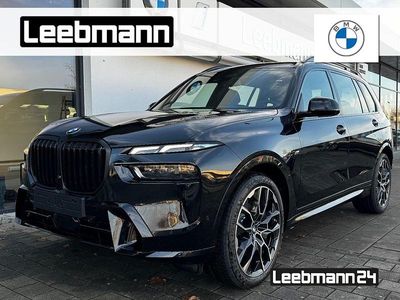 Saphirschwarz metallic Neu 2025 BMW X7 M Sport SUV | 112.750 € (Fairer Preis)