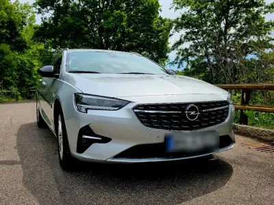 Gebraucht Opel Insignia Elegance 174 PS (127 kW) 2021 Silber Kombi
