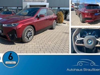 Gebraucht BMW iX Sport Line 239 kW (326 PS) 2022 Rotkeine angabe SUV