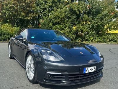 Porsche Panamera 4S