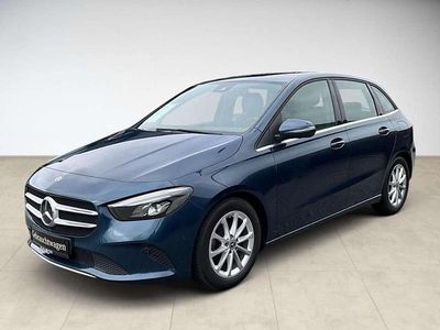 Gebraucht Mercedes B180 Style 136 PS (100 kW) 2019 Blau Van / Kleinbus