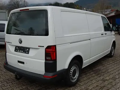 Używany VW Transporter 150 KM (110 kW) 2022 Biały Van