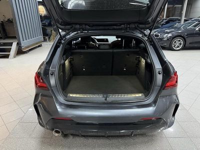 Grau Gebraucht 2020 BMW 118 M Sport Kleinwagen | 20.500 € (Etwas zu teuer)