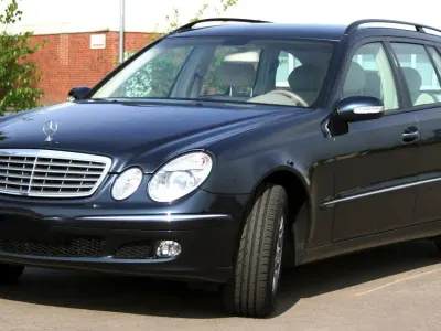 Usado Mercedes E270 177 HP (130 kW) 2004 Carrinha