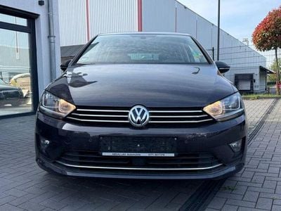 Second-hand VW Golf VII LOUNGE 110 CP (80 kW) 2015 Gri Berlinǎ