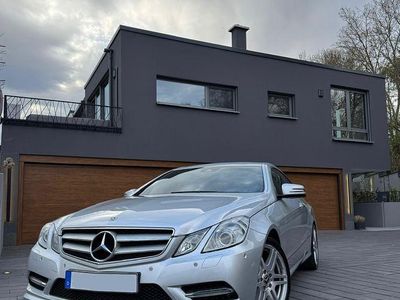 Gebraucht Mercedes E250 AMG 204 PS (150 kW) 2013 Silber Coupé
