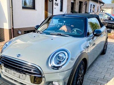 Gebraucht Mini Cooper 136 PS (100 kW) 2019 Grau Kleinwagen