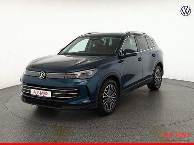 Blau Gebraucht 2025 VW Tiguan SUV | 41.890 € (Etwas zu teuer)