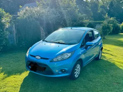 Gebraucht Ford Fiesta 82 PS (60 kW) 2009 Blau Kleinwagen