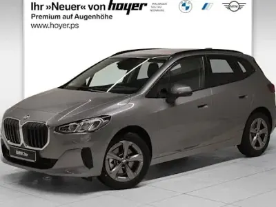 Nouvelle BMW 218 Shadowline 136 ch (100 kW) 2025 Gris Break