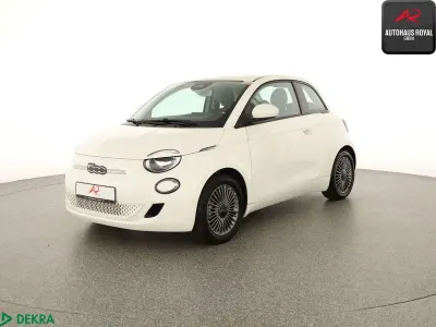 Usata Fiat 500e Icon 86 kW (118 CV) 2022 Bianco Utilitaria