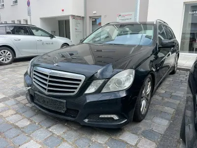 Używany Mercedes E350 231 KM (169 kW) 2010 Czarny Kombi