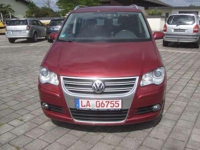 Gebraucht VW Touran Highline 170 PS (125 kW) 2008 Wild cherry red metallic Van / Kleinbus