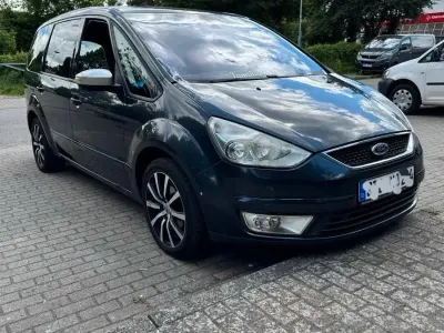Gebraucht Ford Galaxy 140 PS (102 kW) 2005 Grau Van / Kleinbus