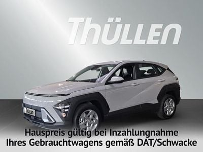 Neu Hyundai Kona Select 150 PS (110 kW) 2026 Grau SUV