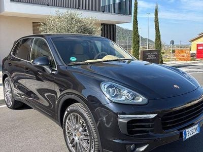 Gebraucht Porsche Cayenne 262 PS (192 kW) 2015 Schwarz SUV
